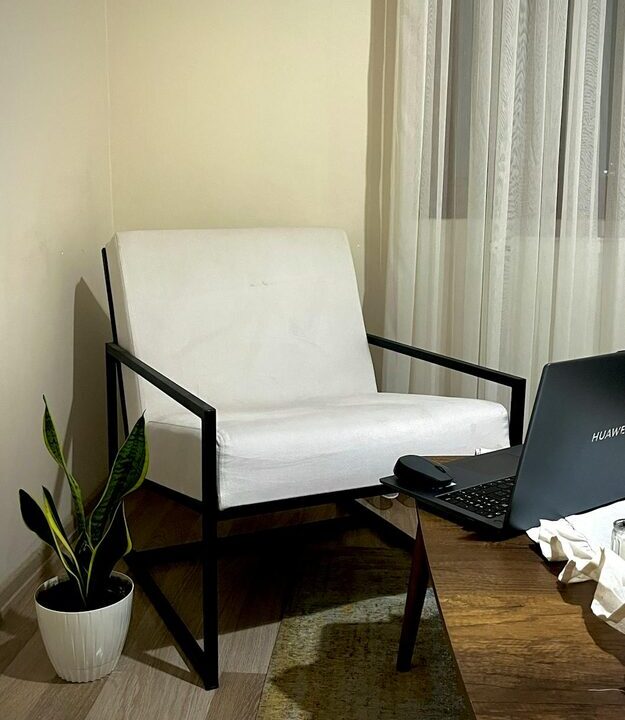 Tips for Creating a Cozy and Inviting Home Workspace